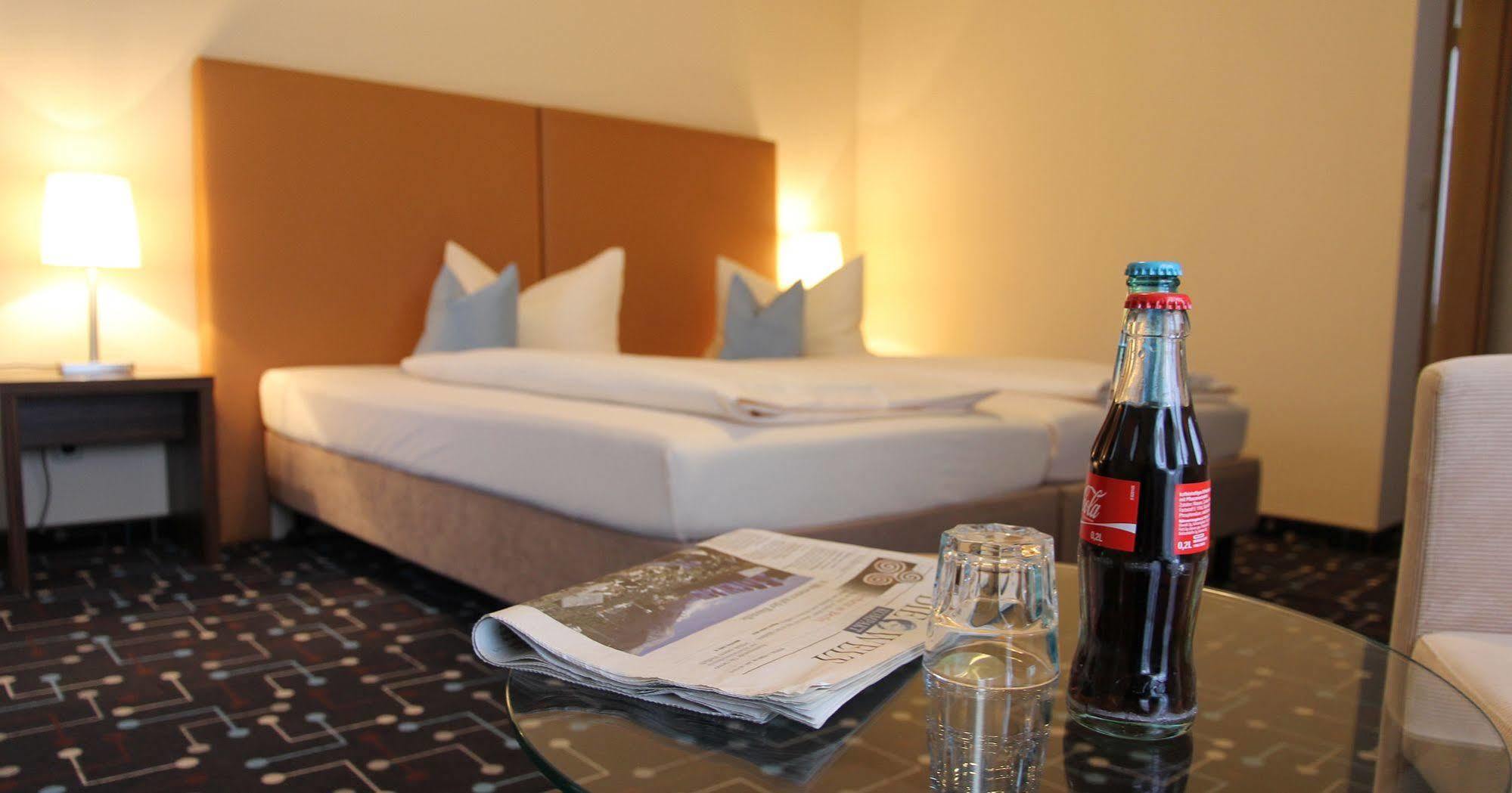 Hotel Koeniger Pliening Eksteriør billede