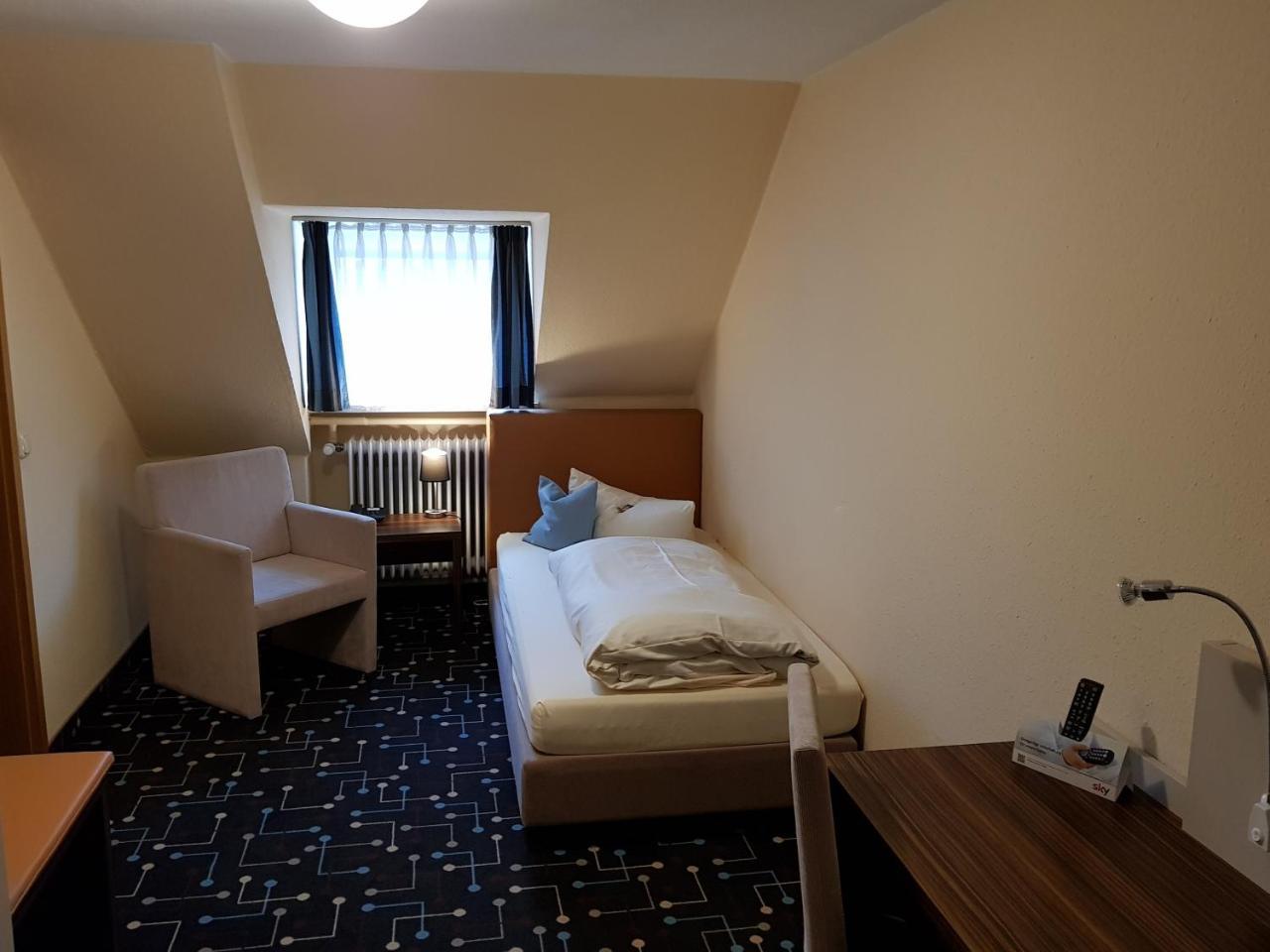 Hotel Koeniger Pliening Eksteriør billede